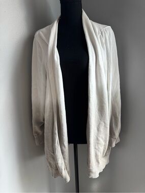 Open-Front Ombre Cardigan Sweater in White and Gray
